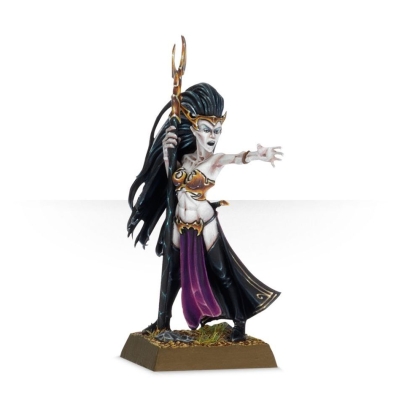 Age of Sigmar - Daughters Of Khaine Sorceress