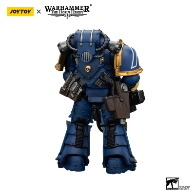 JOYTOY Ultramarines Legion MKIII Tactical Support Squad Legionary with Heavy Bolter Warhammer The Horus Heresy Action Figure 1/18 Figurka 20 cm